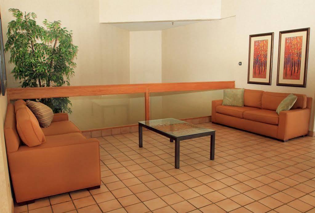 Clarion Inn