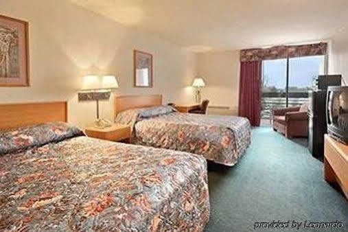 Clarion Inn 2*
